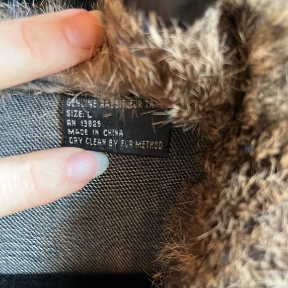 Denim vest with real rabbit fur collar - women’s - Picture 5 of 5